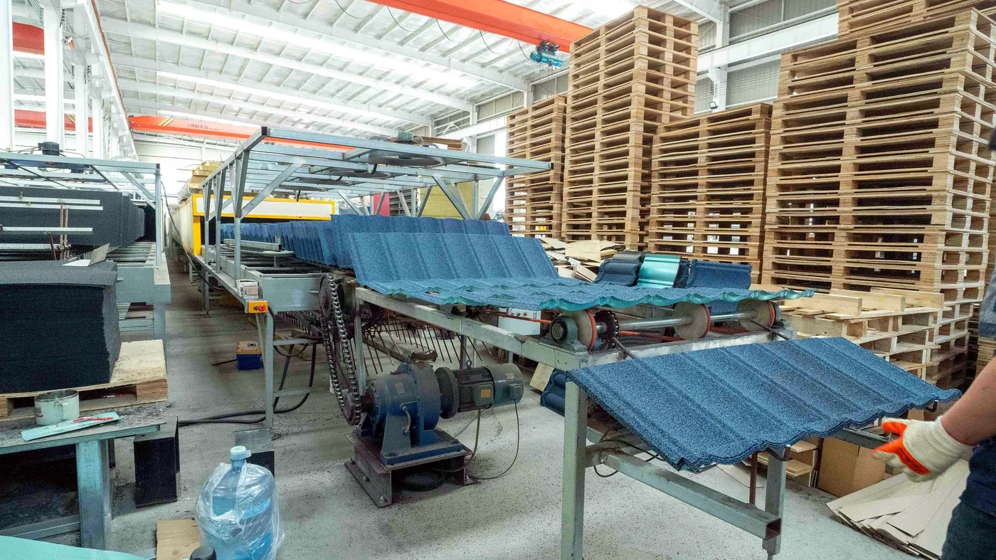 Steel-structure fabrication workshop