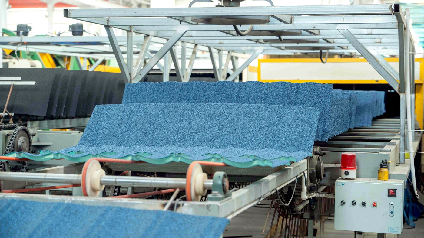 Yusheng warehouse and stock