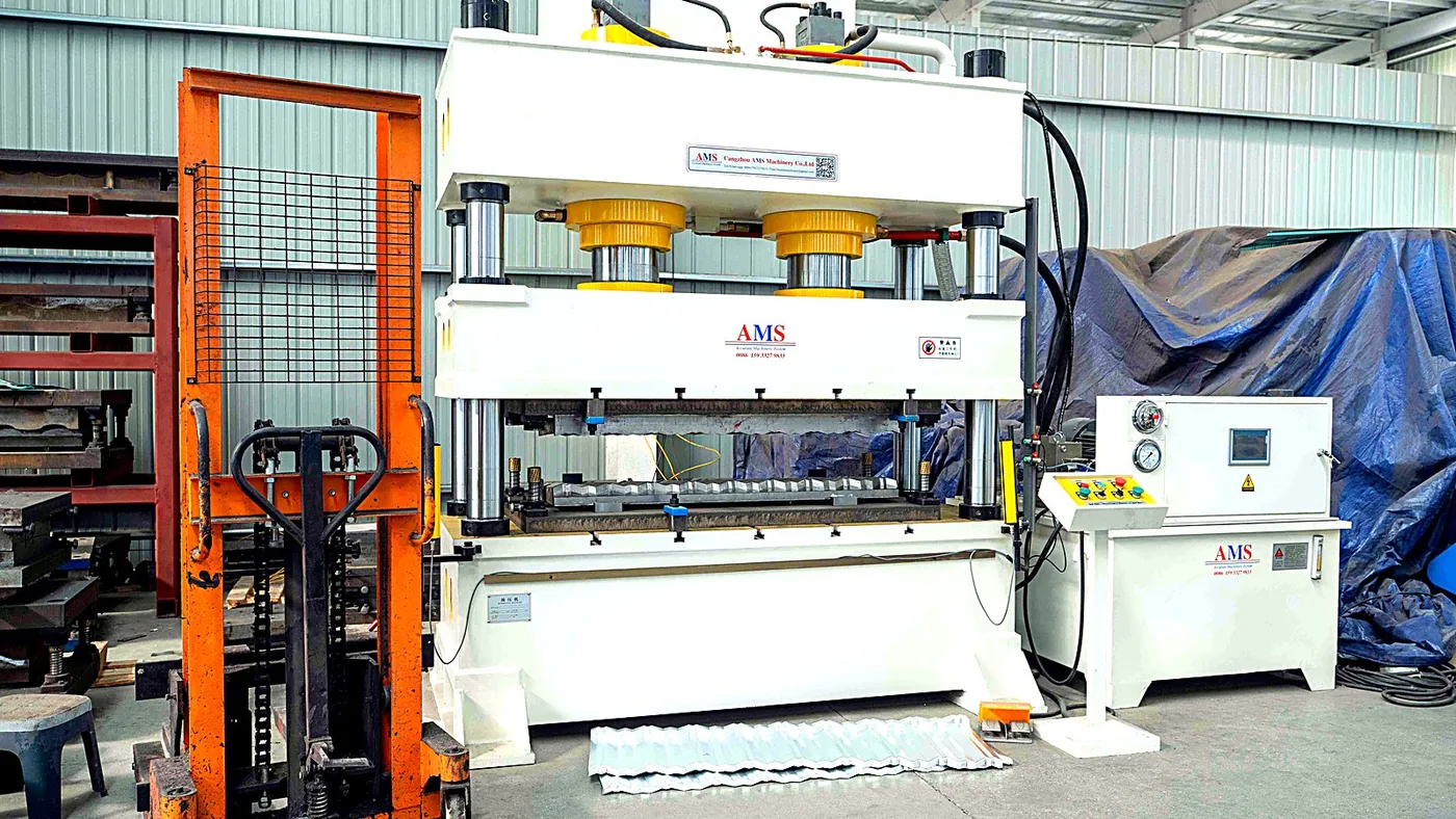 Stone-coated tile production line — on-site photo 4